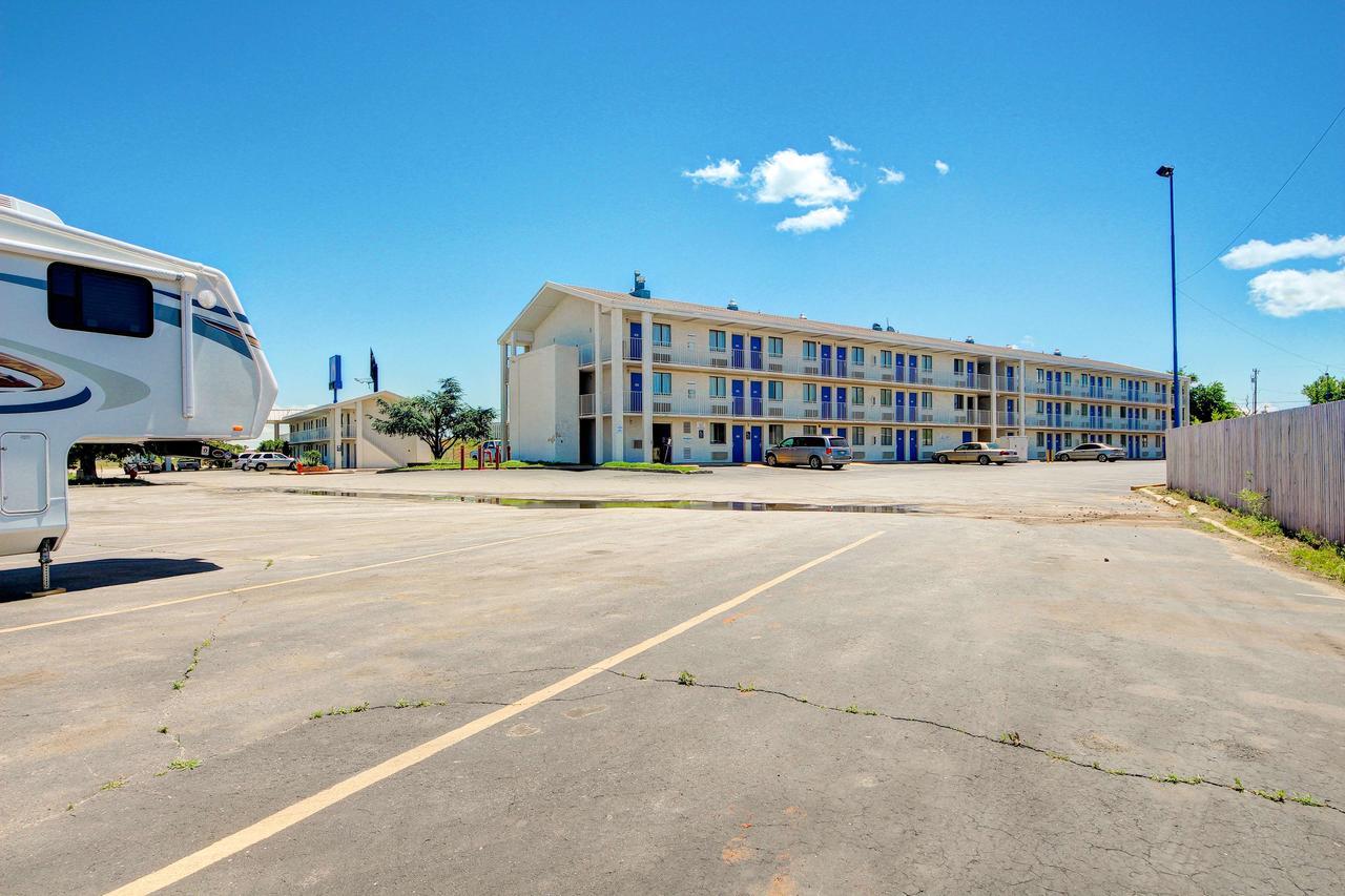 Motel 6-Oklahoma City, Ok - Frontier City Ngoại thất bức ảnh